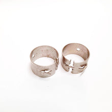 Load image into Gallery viewer, Remington Noiseless/Deluxe/Quiet Riter Metal Rings