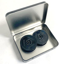 Lade das Bild in den Galerie-Viewer, Original Hermes 3000 Metallspulen mit Branding