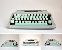 Load image into Gallery viewer, Spanish Hermes Baby Typewriter