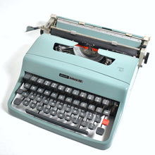 Load image into Gallery viewer, 1973 Olivetti Lettera 32 Typewriter