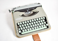 Load image into Gallery viewer, 1967 Hermes Baby Typewriter - New Platen