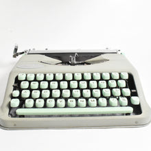 Load image into Gallery viewer, 1958 Mint Hermes Baby Typewriter - English QWERTY