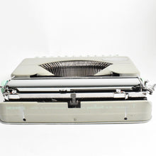 Load image into Gallery viewer, 1958 Mint Hermes Baby Typewriter - English QWERTY