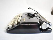 Load image into Gallery viewer, Black Olympia Splendid 66 - qwerty
