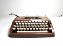 Load image into Gallery viewer, Olivetti Lettera 82 Typewriter - Chocolate Brown