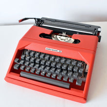 Load image into Gallery viewer, 1960s Underwood 23 Classic Hot Red