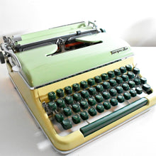 Load image into Gallery viewer, Rare 1959 Torpedo 18b - Green/Yellow Color