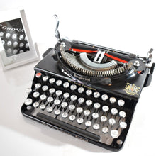 Load image into Gallery viewer, Exquisite 1934 Imperial Good Companion