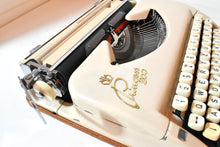 Load image into Gallery viewer, 1958 Princess 300 with De Luxe case