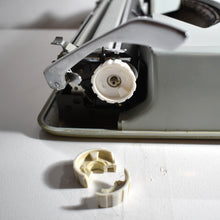 Load image into Gallery viewer, Hermes Baby/Rocket LEFT Platen Knob