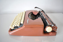 Load image into Gallery viewer, 1959 Unique Olympia Splendid 33