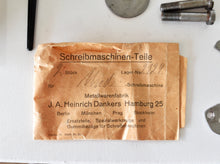 Load image into Gallery viewer, Hermes Collectable Box with Brushes and Oiler