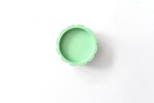 Load image into Gallery viewer, Hermes 3000/Media 3 Green Knob