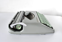 Load image into Gallery viewer, 1965 Hermes Baby Typewriter Black De Luxe Case *Reserved For J.*