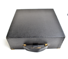 Load image into Gallery viewer, Superb 1934 Remington Portable 5