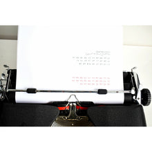 Load image into Gallery viewer, VERY RARE* 1961 Hebrew Erika 12 w/ glass keys