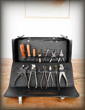 Load image into Gallery viewer, 1970s* VINTAGE Leather Repairman Tool Bag