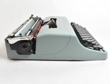 Load image into Gallery viewer, 1969 Olivetti Lettera 32 Typewriter
