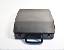 Load image into Gallery viewer, 1974 Brother De Luxe 220 Typewriter
