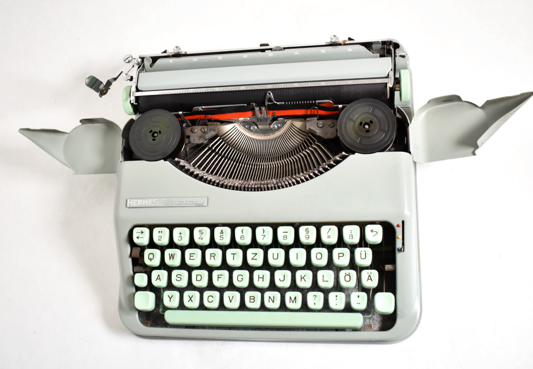 Hermes Baby Typewriter | Restored Typewriter | De Luxe Leather