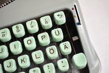 Load image into Gallery viewer, 1962 Hermes Baby Typewriter - qwertz
