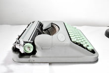 Load image into Gallery viewer, 1957 Mint Hermes Baby Typewriter - Pica, QWERTZ

