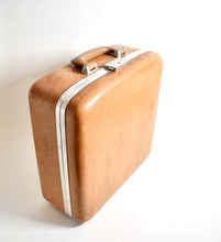 Load image into Gallery viewer, 1957 Smith Corona Super Silent Pink Typewriter
