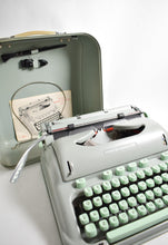 Load image into Gallery viewer, *RESERVED* Restored 1962 Hermes 3000 Typewriter - Pica
