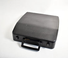Load image into Gallery viewer, 1970s Brother De Luxe 220TR Typewriter

