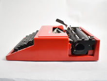 Load image into Gallery viewer, 1970 Olivett Lettera 31 Typewriter - Red

