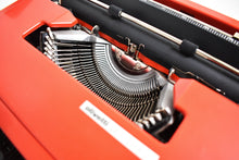 Load image into Gallery viewer, 1970 Olivett Lettera 31 Typewriter - Red
