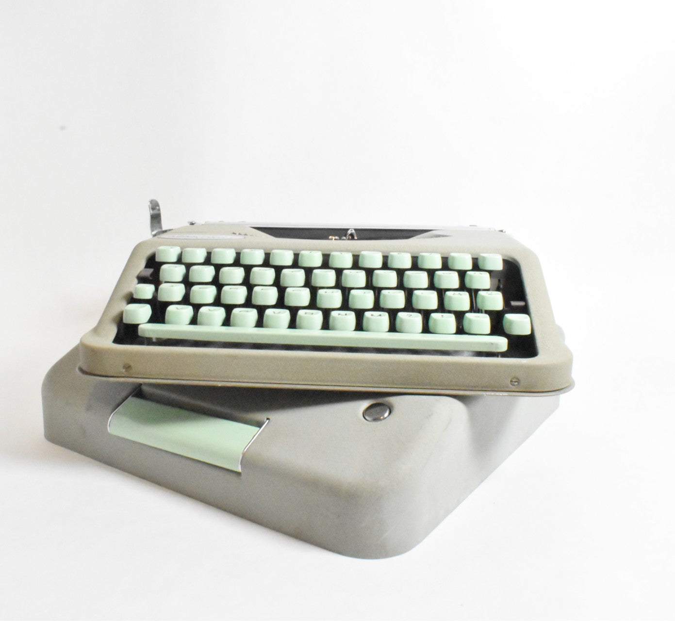 Hermes Baby Typewriter | Restored Typewriter | New Ribbon