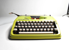 Load image into Gallery viewer, Olivetti Lettera 82 Lime Green Typewriter
