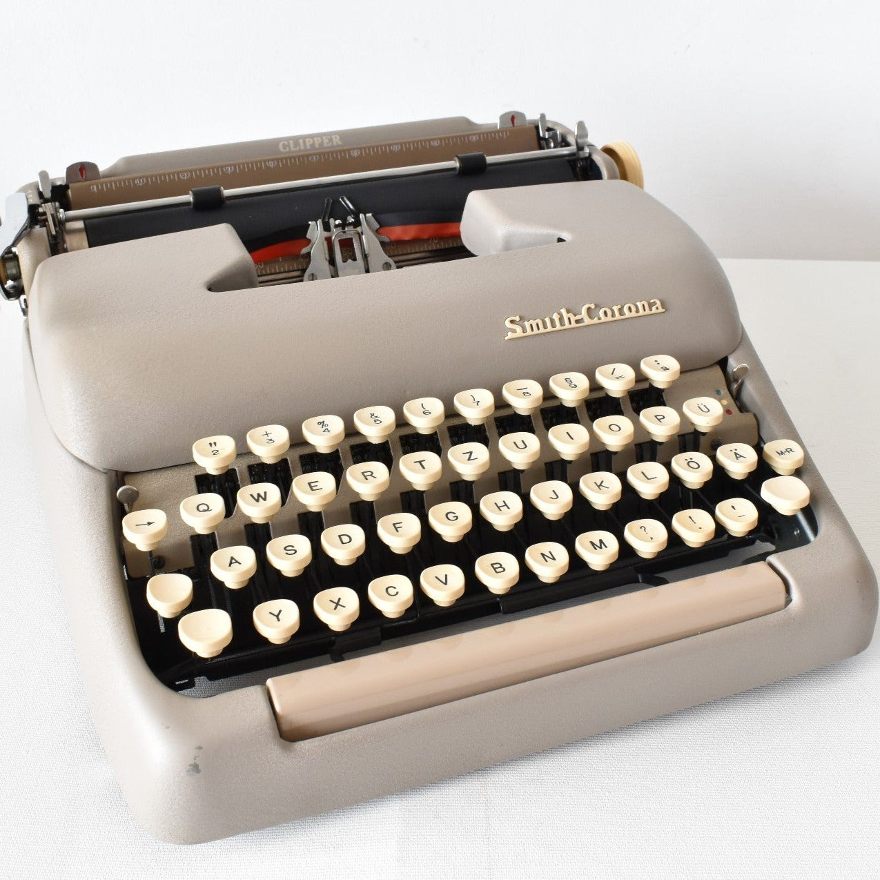 1956 Smith Corona Clipper Typewriter - Pica – Amsterdam
