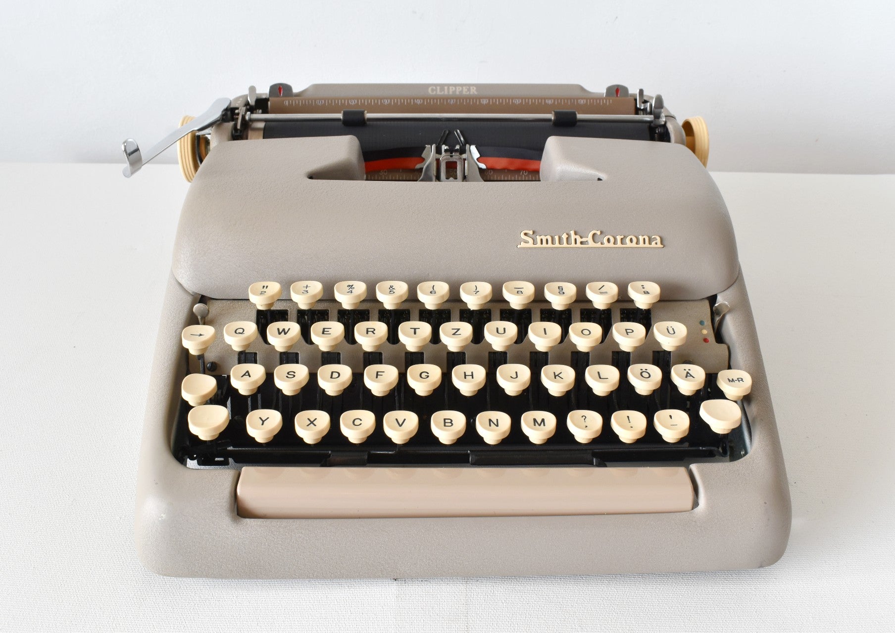 1956 Smith Corona Clipper Typewriter - Pica – Amsterdam Typewriter