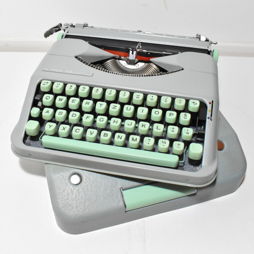 1963 Mint Hermes Baby Typewriter