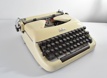 Load image into Gallery viewer, 1960s German Erika 10 Typewriter, Cream

