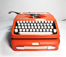 Load image into Gallery viewer, 1972 Hermes Baby Typewriter - Techno Typeface, Ruby Red
