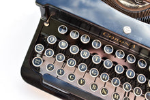 Load image into Gallery viewer, 1932 Standard Smith Corona Flattop Model S
