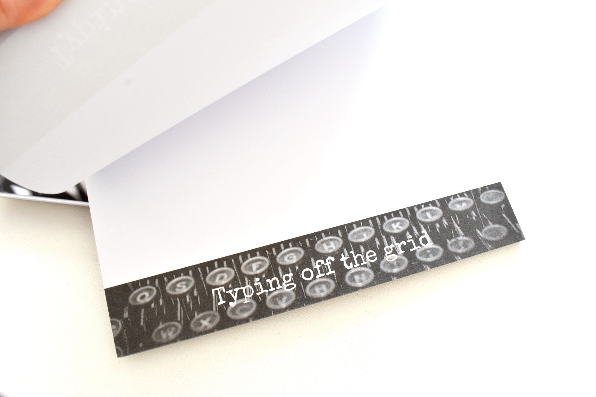 Southworth Linen Typing Paper - Off White – Amsterdam Typewriter