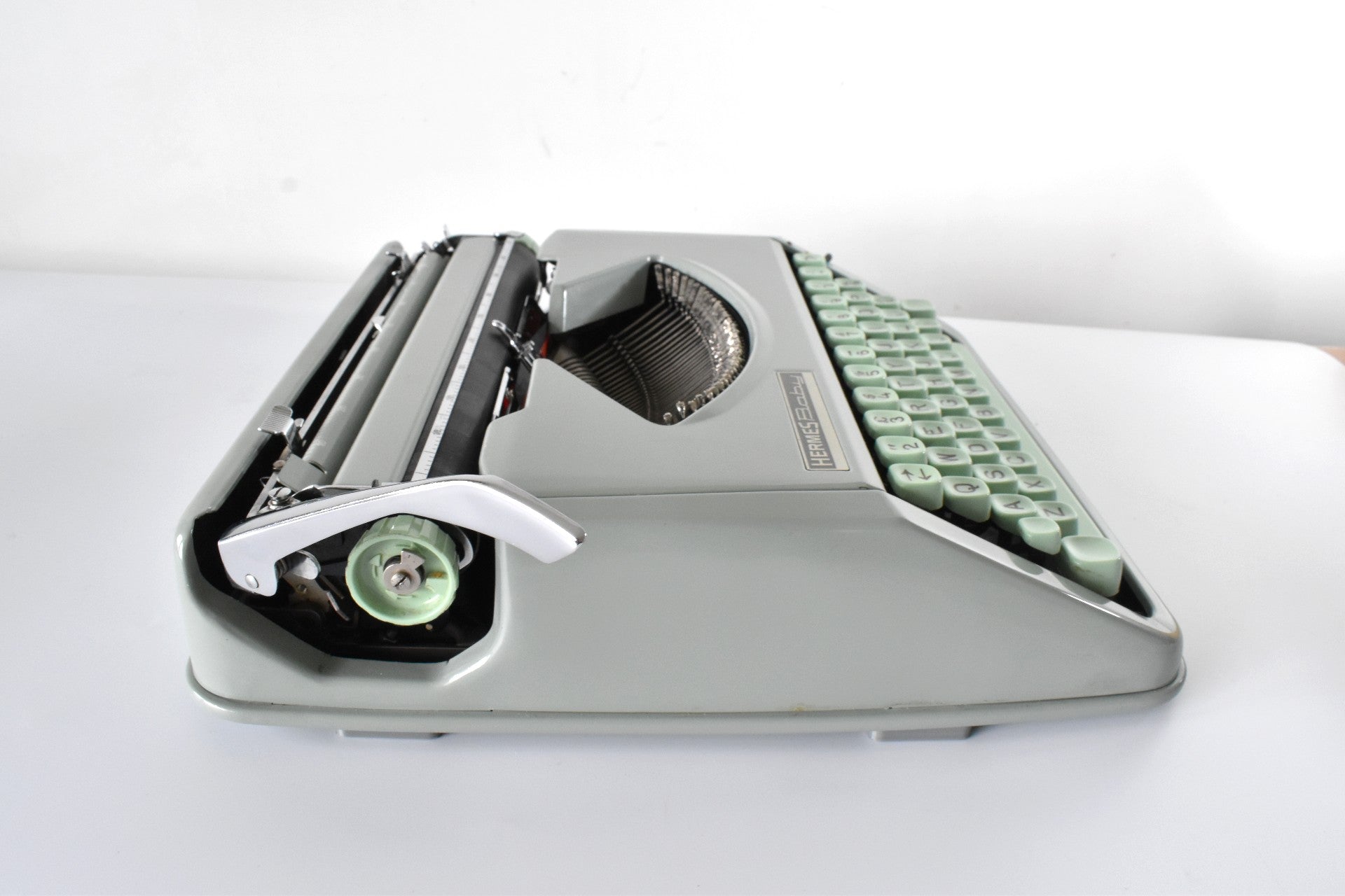 Hermes Baby Typewriter | Restored Typewriter | New Ribbon