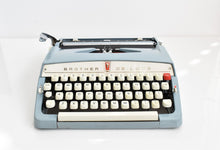 Load image into Gallery viewer, 1972 Brother De Luxe Typewriter
