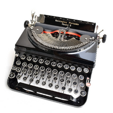Load image into Gallery viewer, Superb 1934 Remington Portable 5

